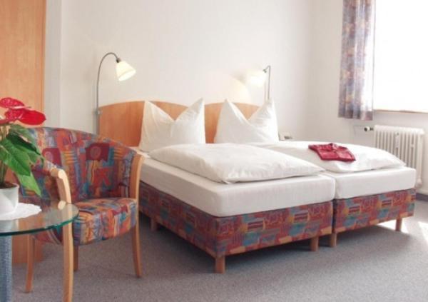 Hotel Baeren Villingen-Schwenningen Extérieur photo